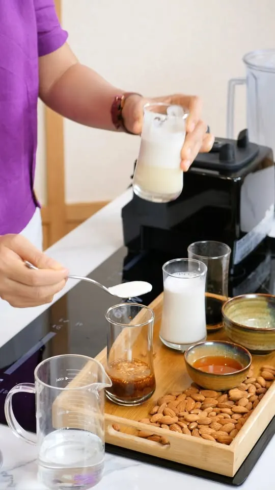 CÔNG THỨC CÀ PHÊ SỮA HẠNH NHÂN: THƠM NGON, NGỌT DỊU, GIÀU DINH DƯỠNG