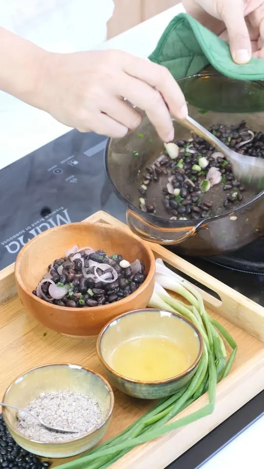 Món Ăn Vặt Dinh Dưỡng Từ Đậu Đen!